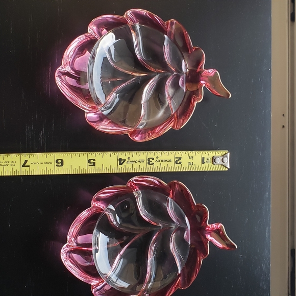 Vintage Pair of Cranberry&Clear Glass Candy/Trinket Leaf Shaped Dishes - Picture 8 of 16